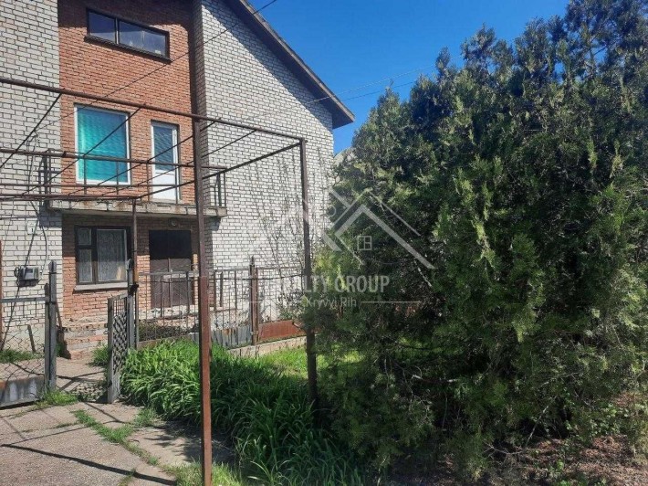 Продається двоповерховий будинок в Інгулецькому районі, вул. Озерна - фото 1