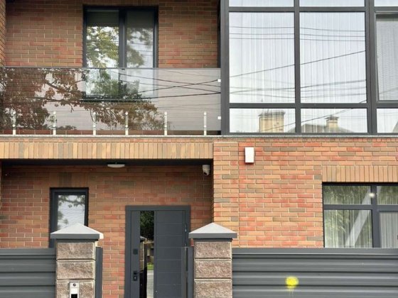 Будинок в КМ з РЕМОНТОМ гаражем та терасою Ірпінь