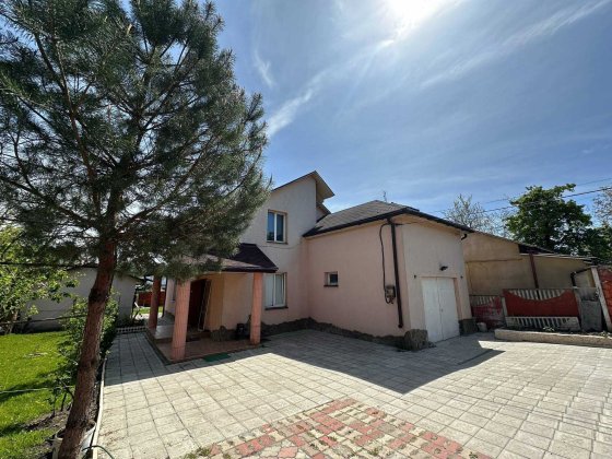 Продам будинок, район Пивзаводу Ровно