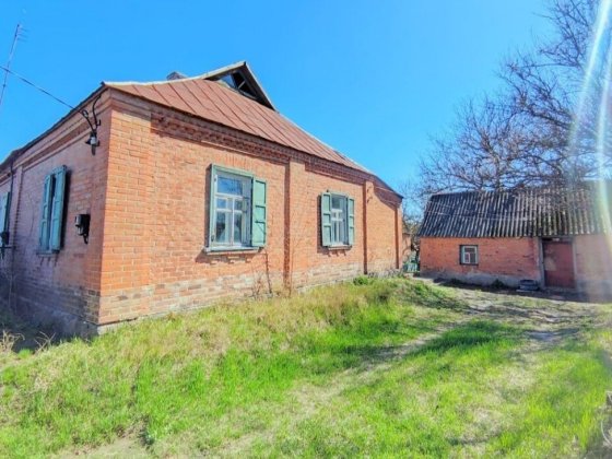 Частина будиноку на земельній ділянці 10 Полтава