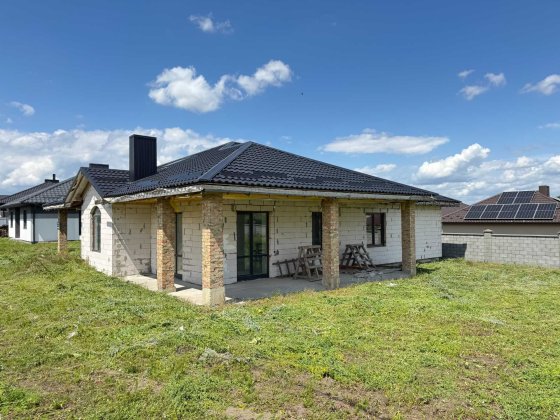 ПРОДАЖ ВІД ВЛАСНИКА! Новий будинок із ремонтом в районі Райського саду Бармаки