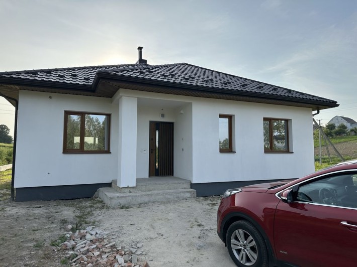 Продаж будинку з якісним ремонтом - фото 1