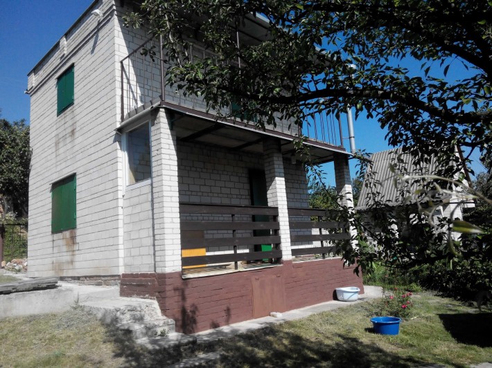 Продам садовий будинок з земельною ділянкою - фото 1