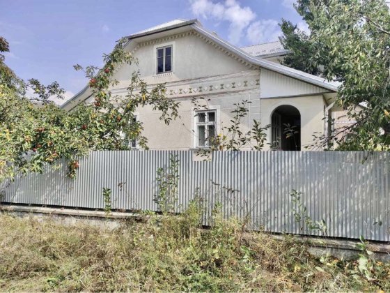 Продається добротний цегляний будинок. Чортків Чертков