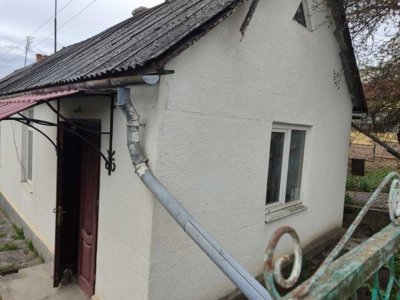 Продається частина будинку в самому центрі міста. Чортків Чертков