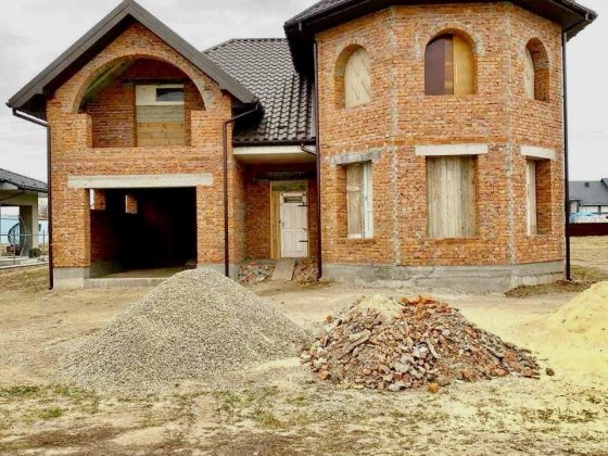Продається 2-поверховий новозбудований будинок. Чортків Чертков
