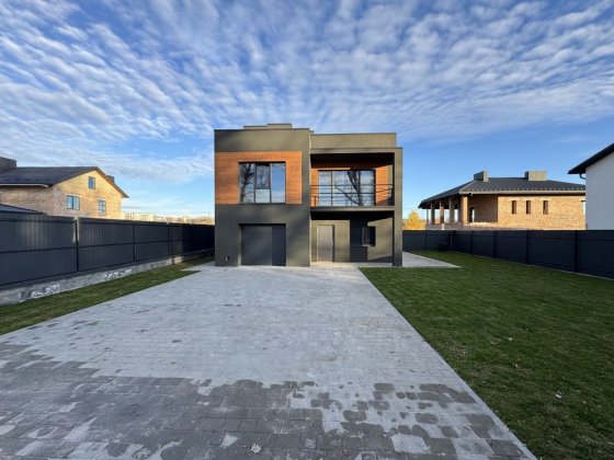 Продаж будинку/котеджу від власника 160кв.м. в с. Петриків Петриков