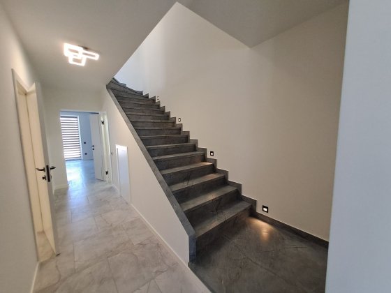 Продається таунхаус з ремонтом 110м ЖК Мілена Сіті Байковцы