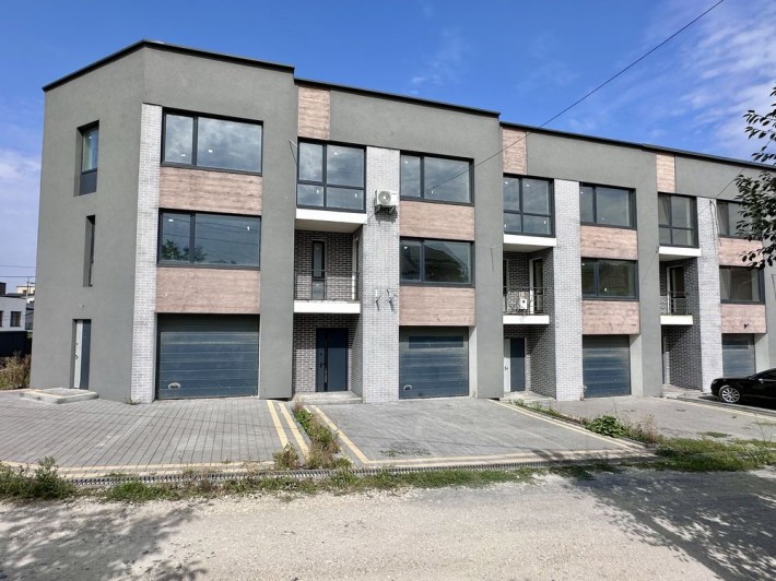 Продаж котеджу 182 м2 з гаражем та підвалом Петриків - фото 1