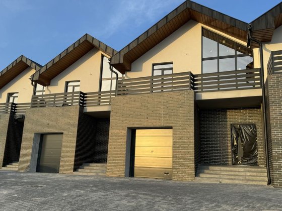 Котедж будинок з видом на тернопільське озеро Белая