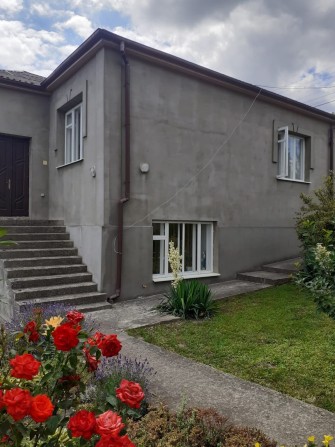 продам будинок м. Бучач біля садіку Сонечко - фото 1