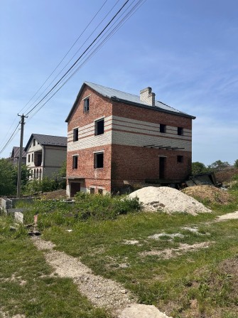 Продаж будинку і земельної ділянки 10соток Гаї Шевченківські - фото 1