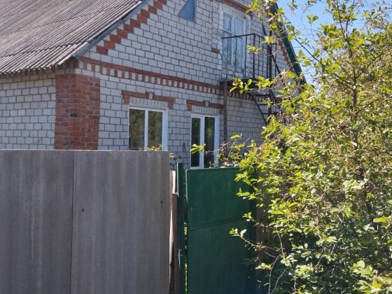 Продам  дом на два входа в Нововодолажском районе Новая Водолага