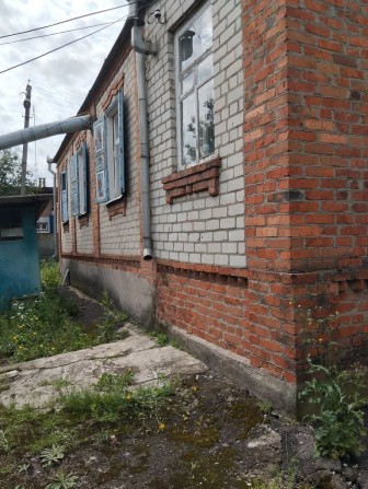 Продам будинок у Новій Водолазі вулиця Воскресенська - фото 1