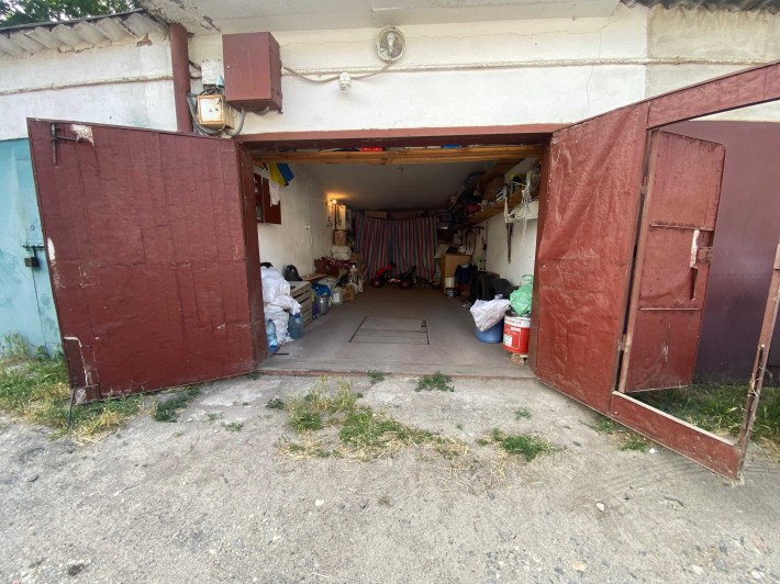 Продаж гаража із приватизованою землею VS ID: 39049 - фото 1