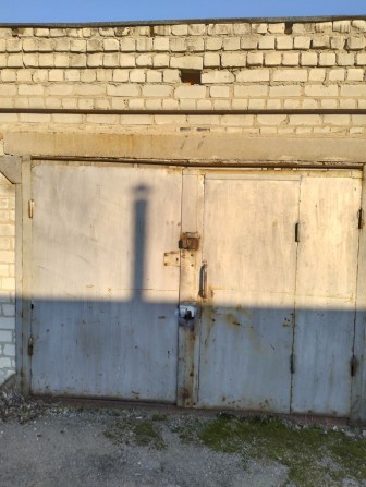 Гараж Автолюбитель15, Вул.Флотська. Р-н Нібулона. Курсує маршрутка. - фото 1