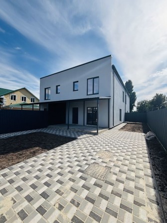 Продаж (2 секції) Таунхауса 110 м² | власна земля 2.3 сотки - фото 1