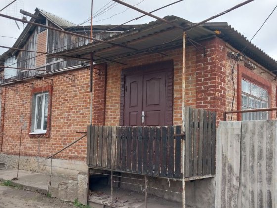 Половина будинку в районі птахокомбінату Первомайськ