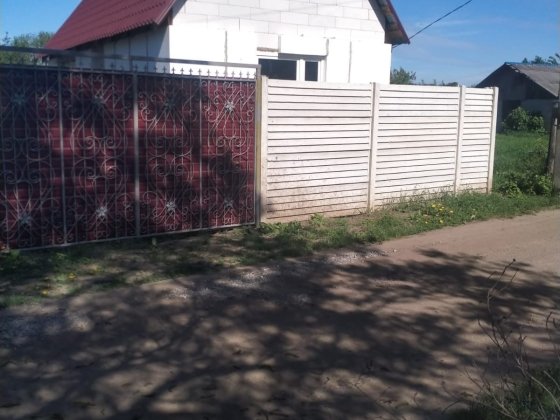 Продается дом не далеко от города Безлюдовка