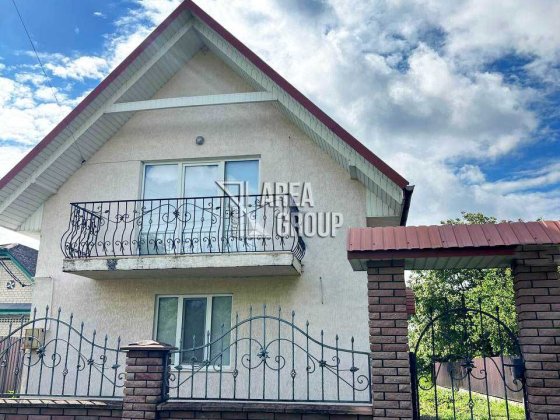 Класний будинок в зручній локації Слобідка-Гуменецька