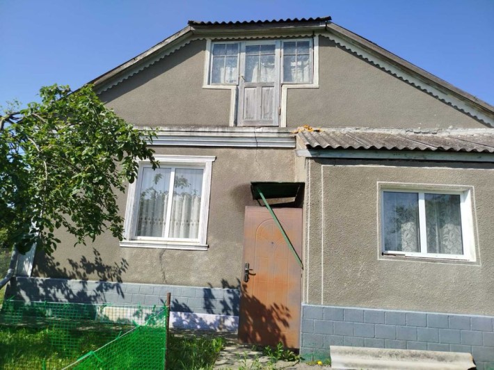 Частина будинку і земельна ділянка - фото 1