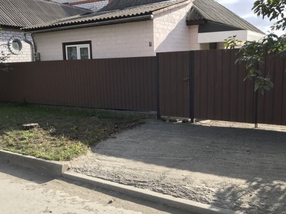 Будинок в передмісті Черкас! Червона Слобода