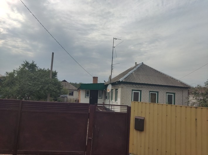 Продам два будинки на одній земельній ділянці в с.Руська Поляна - фото 1