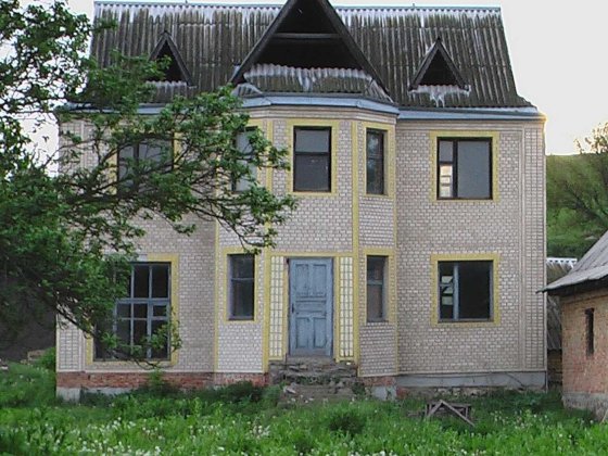 Продам дом в живописном месте Корсунь-Шевченківський