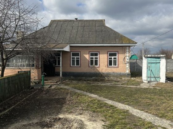 Пропонуємо до продажу капітальний Будинок в с. Білозір"я Білозір'я