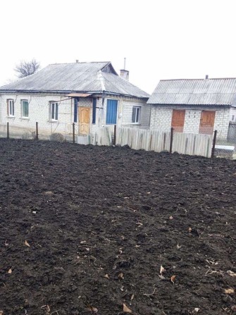 Продається приватний будинок  у місті Тальному,Черкаська область - фото 1