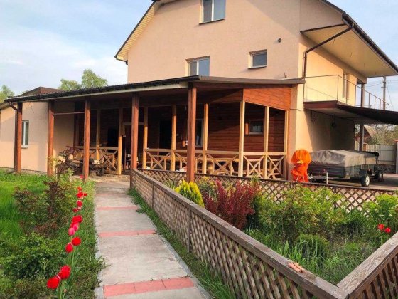 Дім -Дача поруч із р.Дніпро з чудовою атмосферою! Коробівка