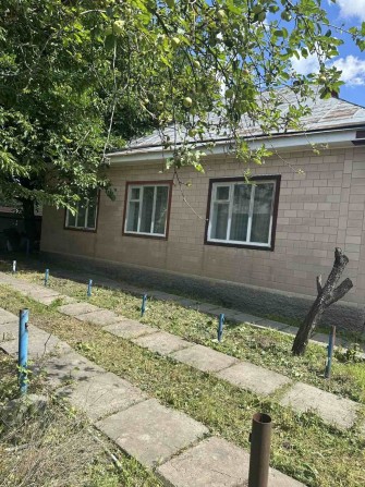 Продаж будинку в центрі с.Дубіївка - фото 1