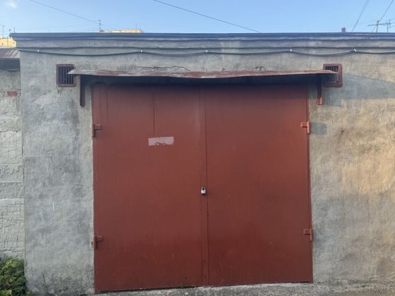 Гараж цегляний в ценрі Полтава