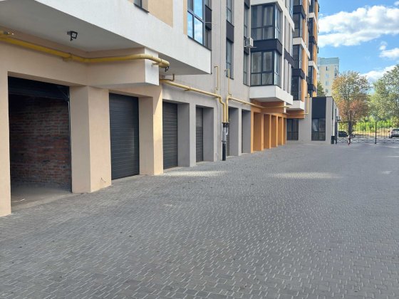 Продам гараж ЖК Рідний дім Черкассы