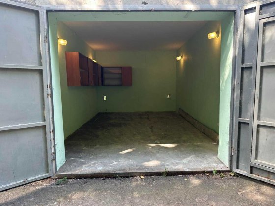 Продам гараж в м.Чернігові Чернигов