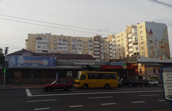 Паркинг в центре - фото 1