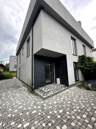 Просторий дуплекс Садова 49, Осокорки 150 м², без посередників - фото 1