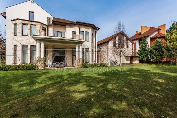 продажа дома Киев Оболонь Богатырская - фото 1