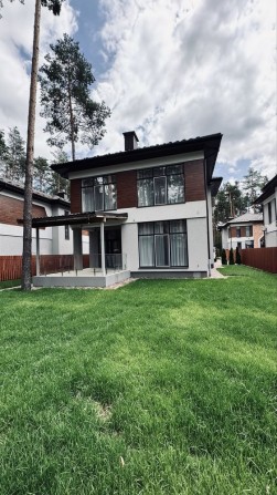 Продам будинок з ремонтом в Бортничах - фото 1