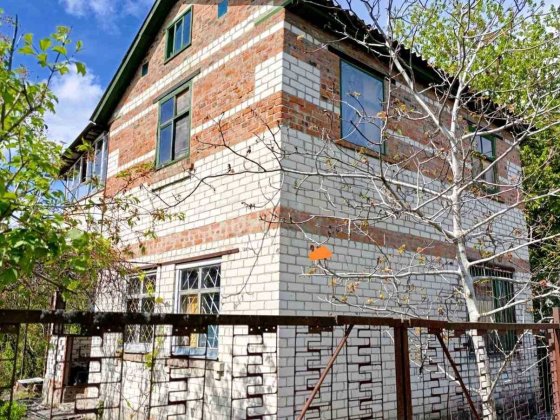 Дачний будинок - гарна ціна! Березанка