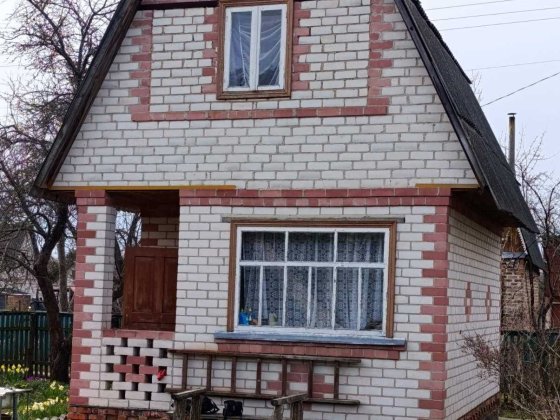 Доглянута дача  поруч з лісом! Березанка