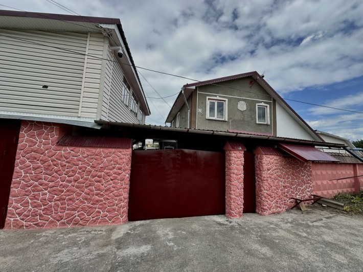 Продам будинок  , гараж , баня + гостьовий будинок Мена - фото 1