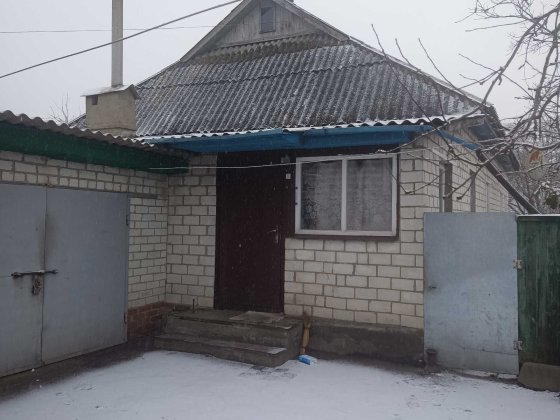 Продам будинок 100 м2 Новгород-Сіверський Новгород-Северский