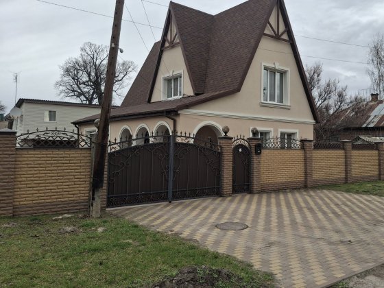 Продам будинок в місті Остер Остер