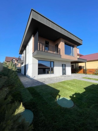Продаж! Сучасний будинок в 10 хв від ТЦ «Майдан» - фото 1