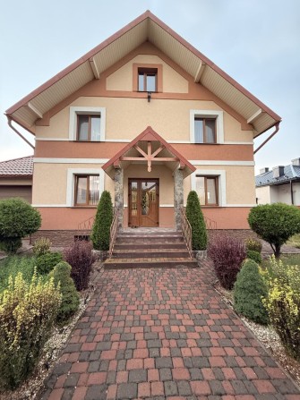 Продаж 7-ми кімнатного будинку, в с. Великий Кучурів (р-н Годилова). - фото 1