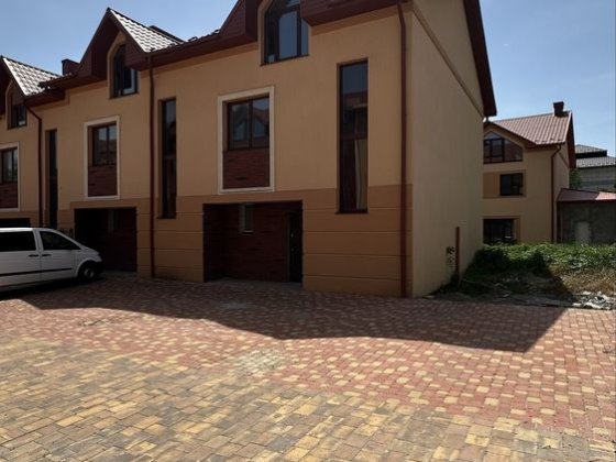 Продаж; таун-хаус; ділянка; Дослідна станція; Чернівці; Годилов