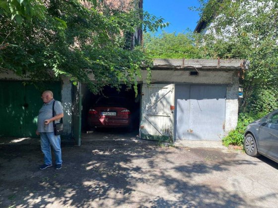 Продам гараж пр-т Пушкіна Дніпро