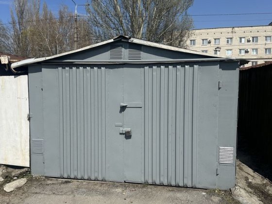 Гараж ГК Фронтовик улиця Василя Стуса Хортицкой р-н