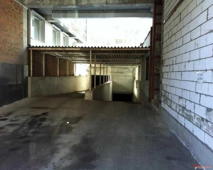 Підземний гараж, паркінг, бокс вул. Чорновола, Шолуденко, Казарменна. - фото 1